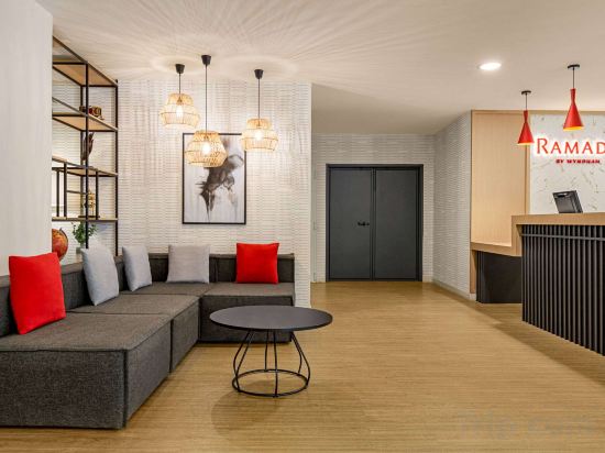 Фото Ramada by Wyndham Madrid Tres Cantos