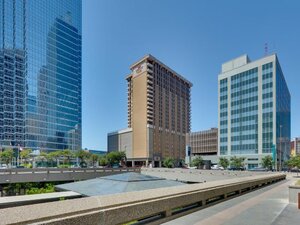 Гостиница Crowne Plaza Dallas Downtown