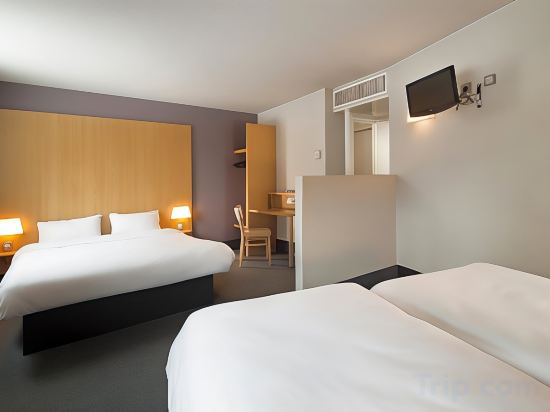 Фото B&B Hotel Castres Centre Gambetta