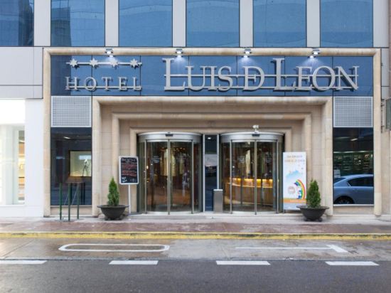 Фото Hotel Silken Luis de León