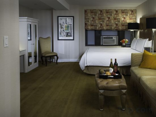 Фото The Manhattan Club