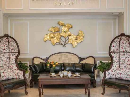 Фото Charlie Mansion Dalat