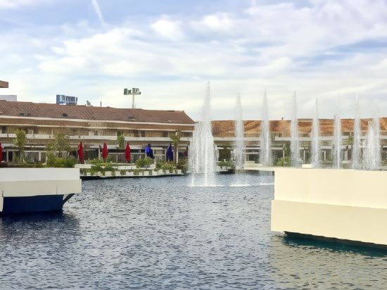 Фото Hotel Parquesur