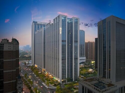 Atour Hotel Chengduo Tianfu New Area Erjiangsi Subway Station