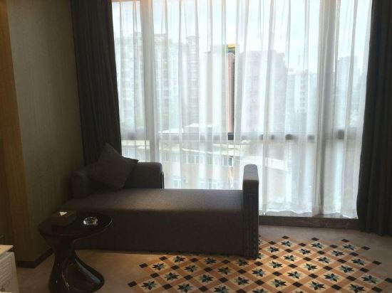 Фото Paco Business Hotel Guangzhou Tianpingjia Metro Branch