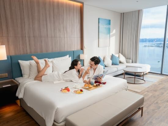 Фото A La Carte Ha Long Bay Managed by Taseco