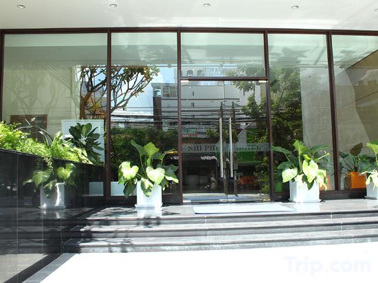 Фото Nhi Phi Hotel
