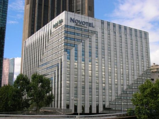 Фото Novotel Paris La Défense Esplanade