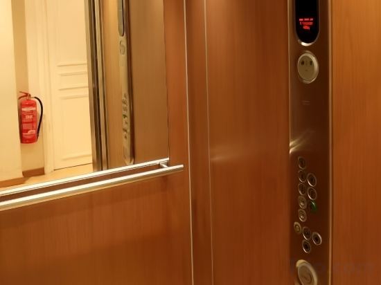 Фото Hôtel Trocadéro