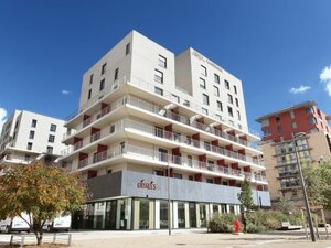 отель Appart'hôtel Odalys City Lyon Centre Confluence