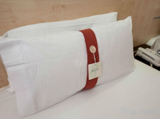 Фото Holiday Inn Express Barcelona City 22@