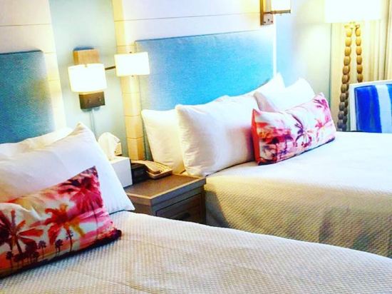 Фото Universal's Loews Sapphire Falls Resort