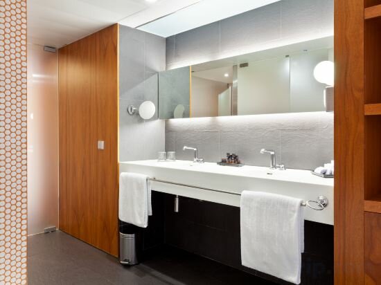 Фото Hotel Condes de Barcelona