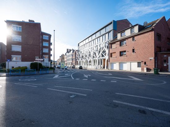 Фото Nemea Appart Hotel Coliseum Amiens Centre