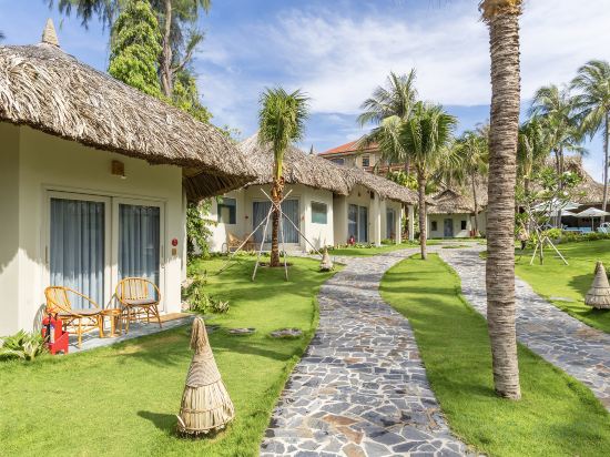 Фото Coco Cottage Beachfront Resort