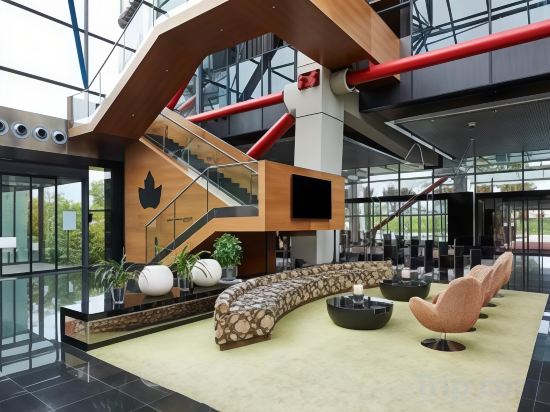 Фото Hyatt Regency Barcelona Tower