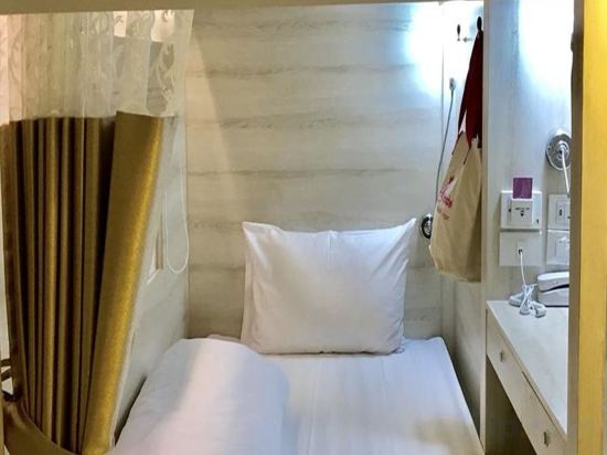 Фото Mariya Lady Hostel At Suvarnabhumi Airport - Female Only