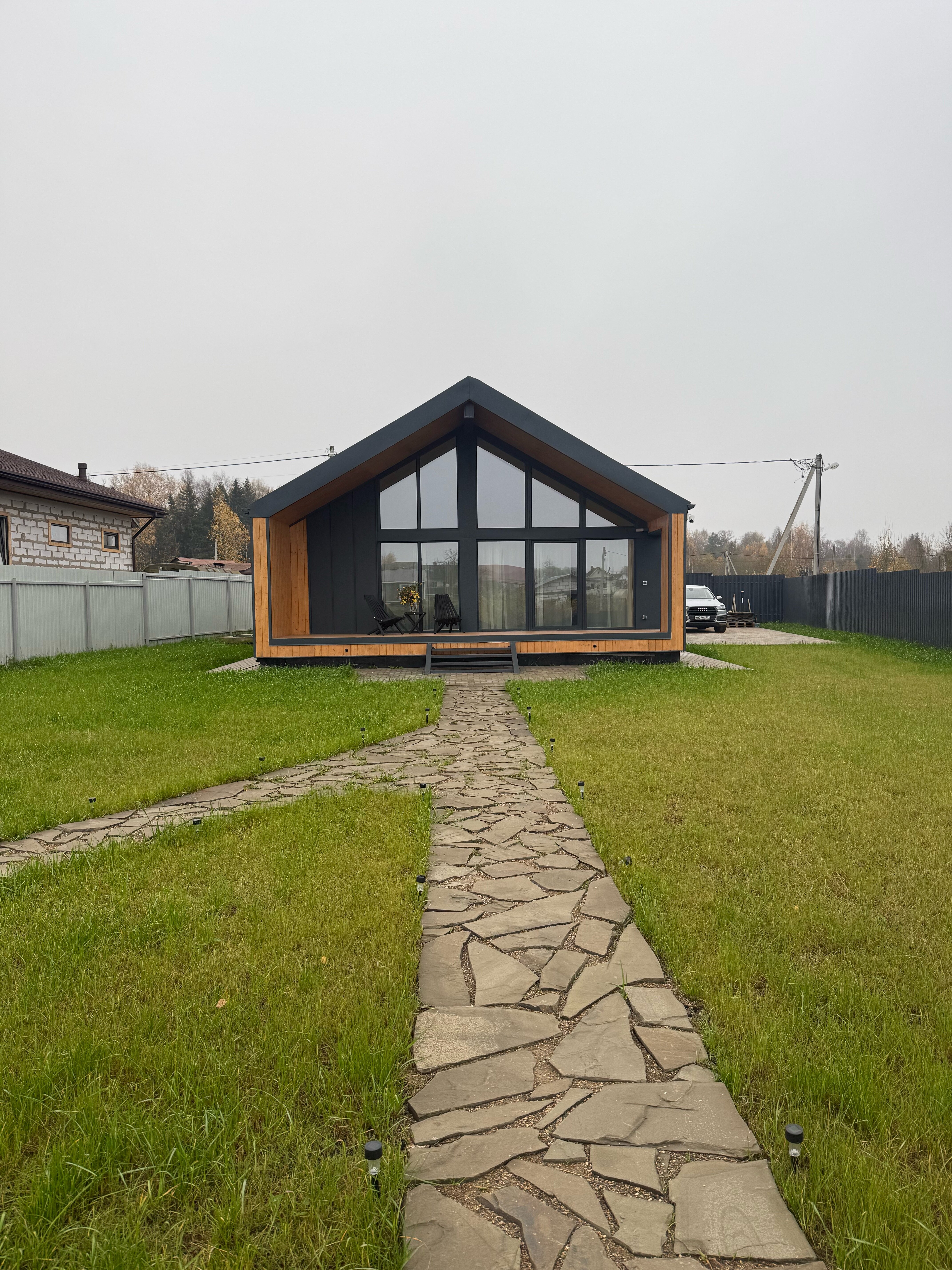 Фото Барнхауз у озера