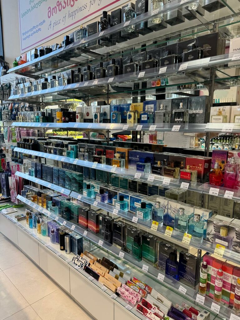 Perfume and cosmetics shop Mosaic, Batumi, photo