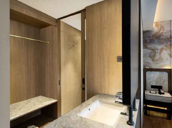 Фото 140053926788