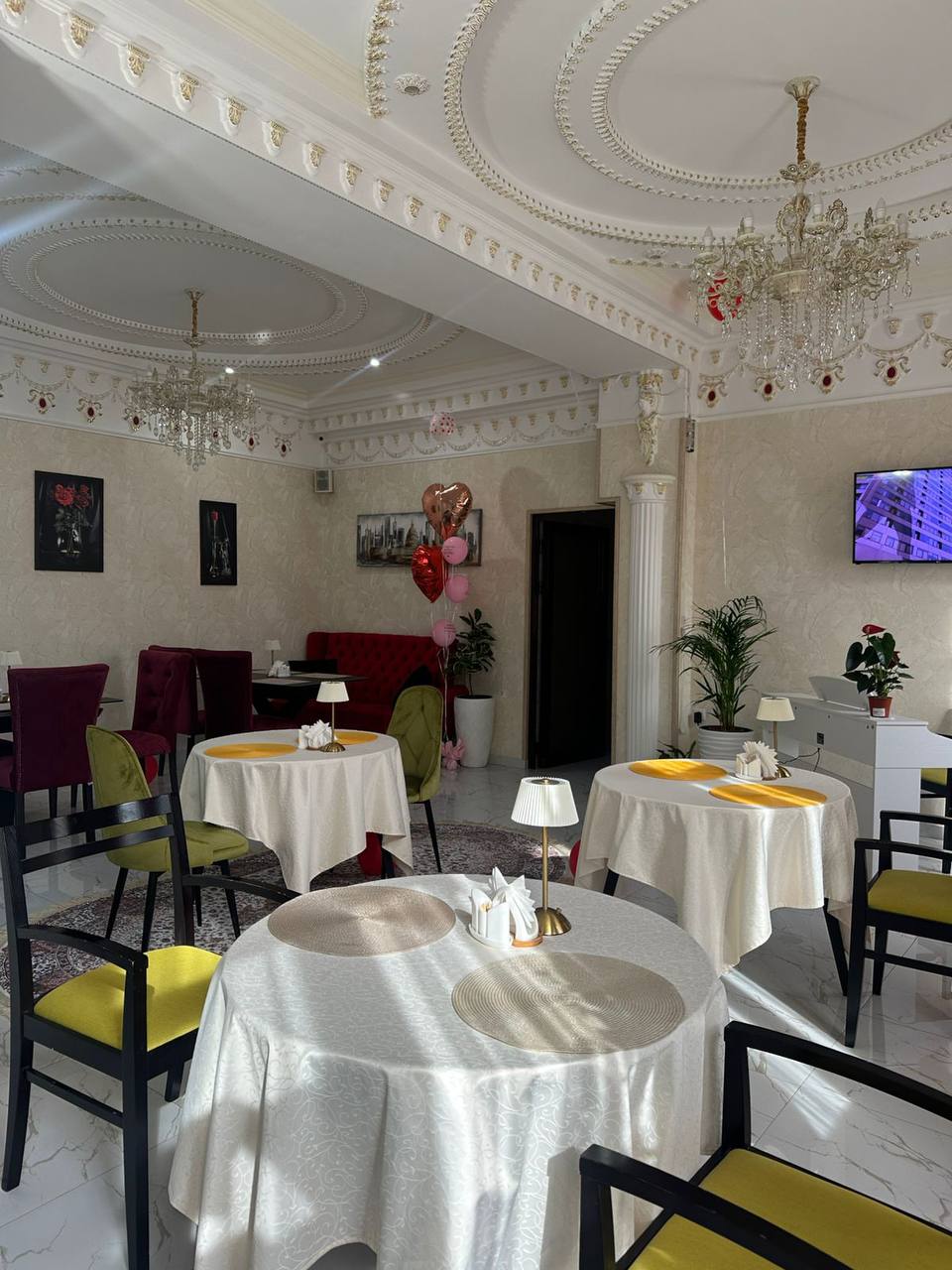 Фото Империя