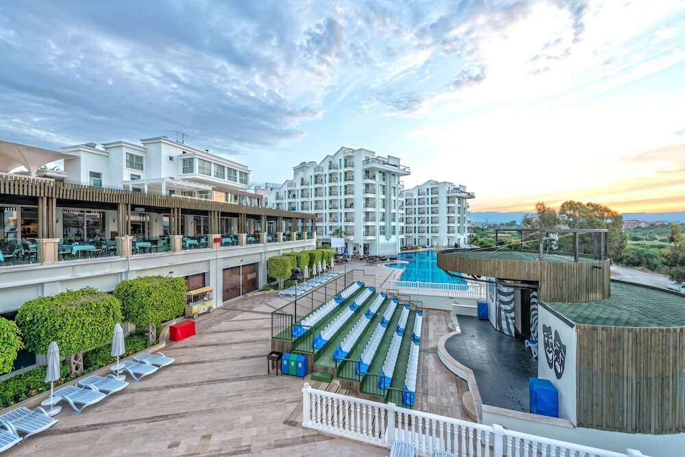 Фото Royal Atlantis SPA & Resort