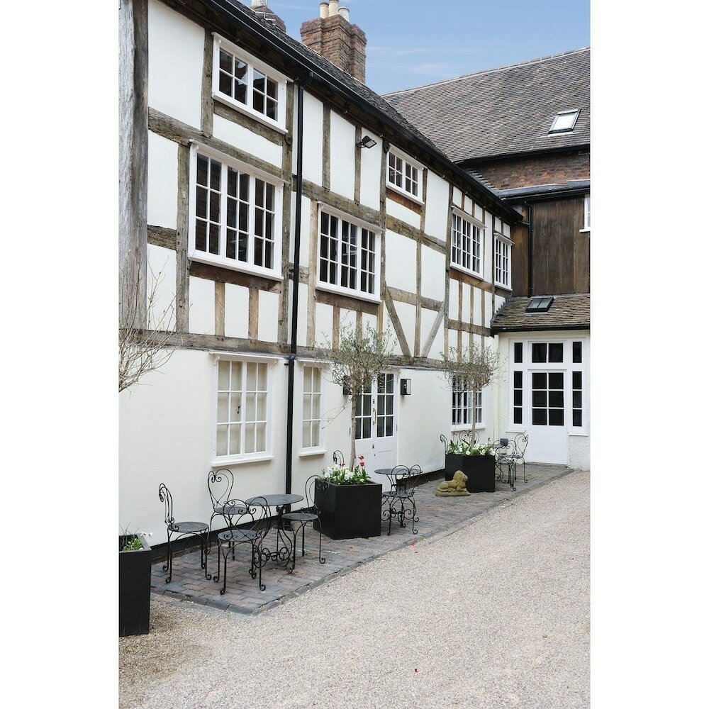 Фото Lion and Pheasant Hotel