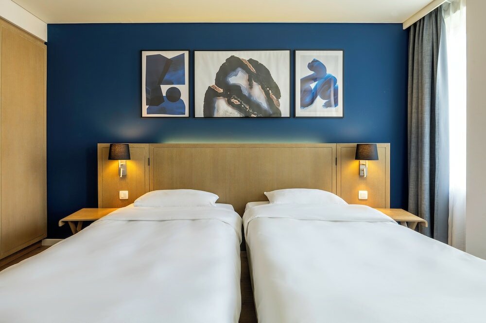 Фото Park Inn by Radisson Antwerp City Centre