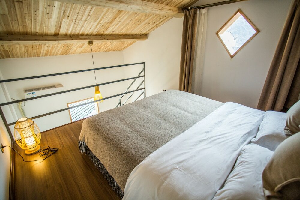 Фото Shui Yun Ju Hotel Resort