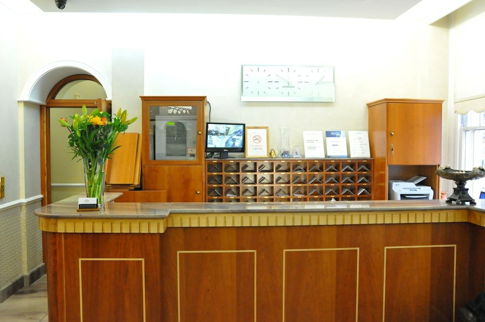 Фото Olympic House Hotel