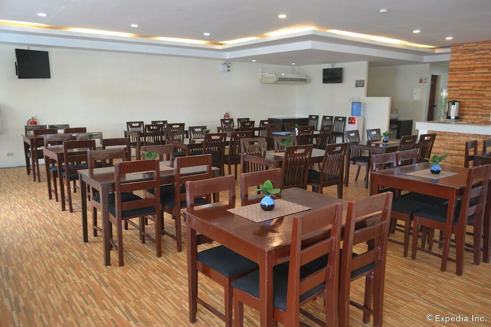 Фото Columbus Plaza Hotel