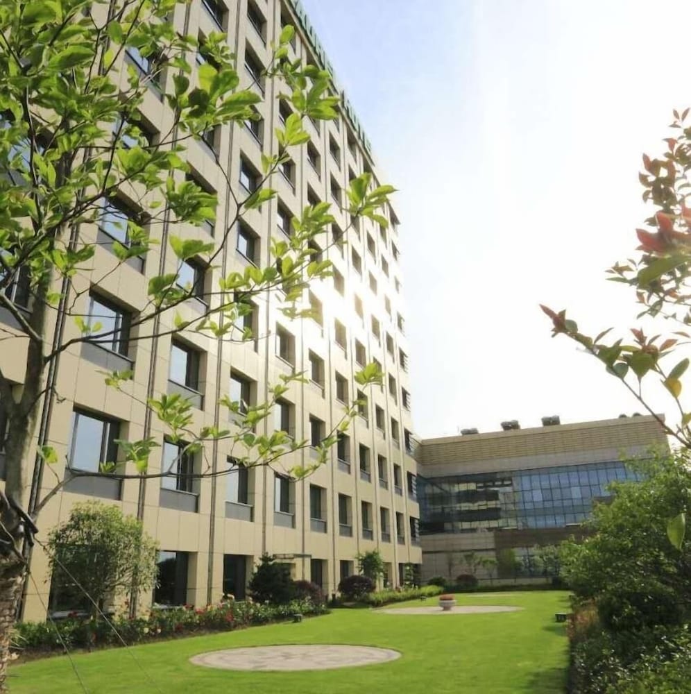 Фото Evergreen Laurel Hotel Shanghai