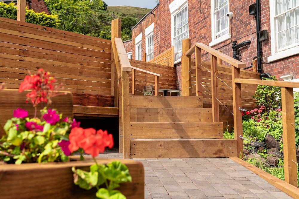 Фото The Mount Pleasant Hotel