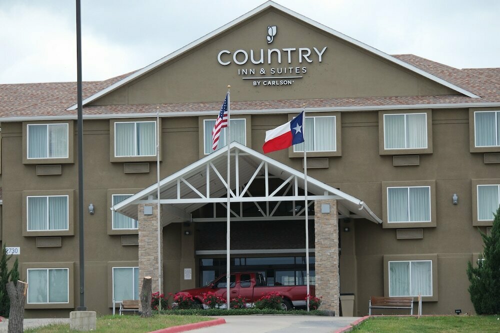 Hotel Country Inn & Suites by Radisson, Fort Worth, photo