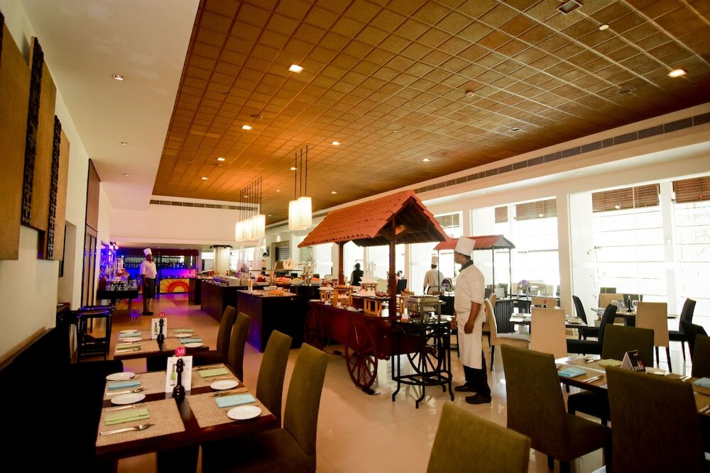 Фото The Gateway Hotel Airport Garden