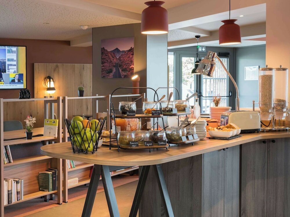 Фото Ibis budget Rouen Sud Zenith