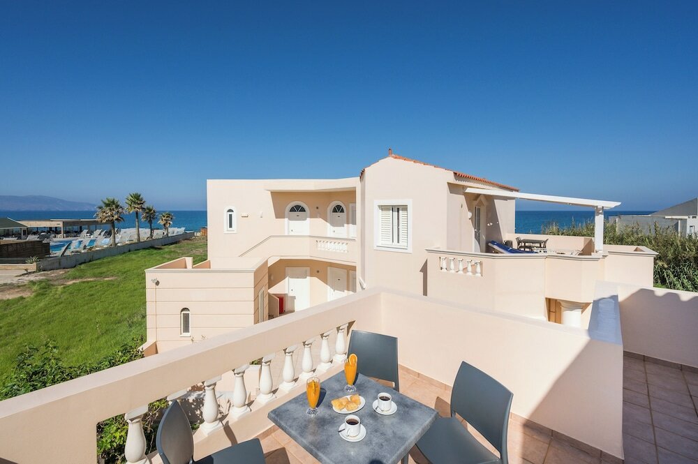 Фото Caretta Beach