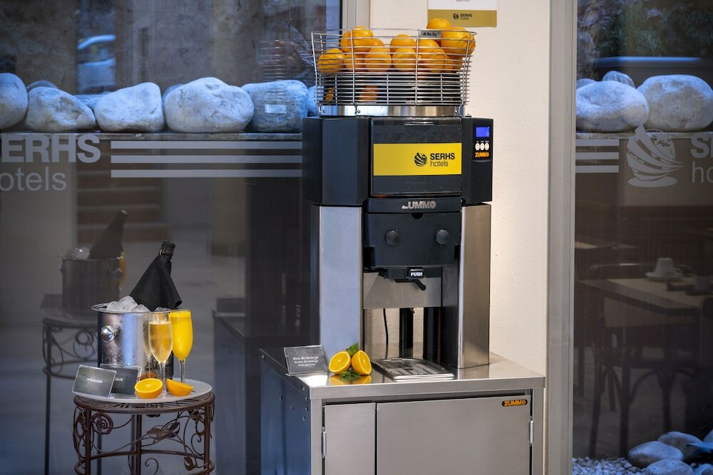 Фото Serhs Carlit Boutique Hotel