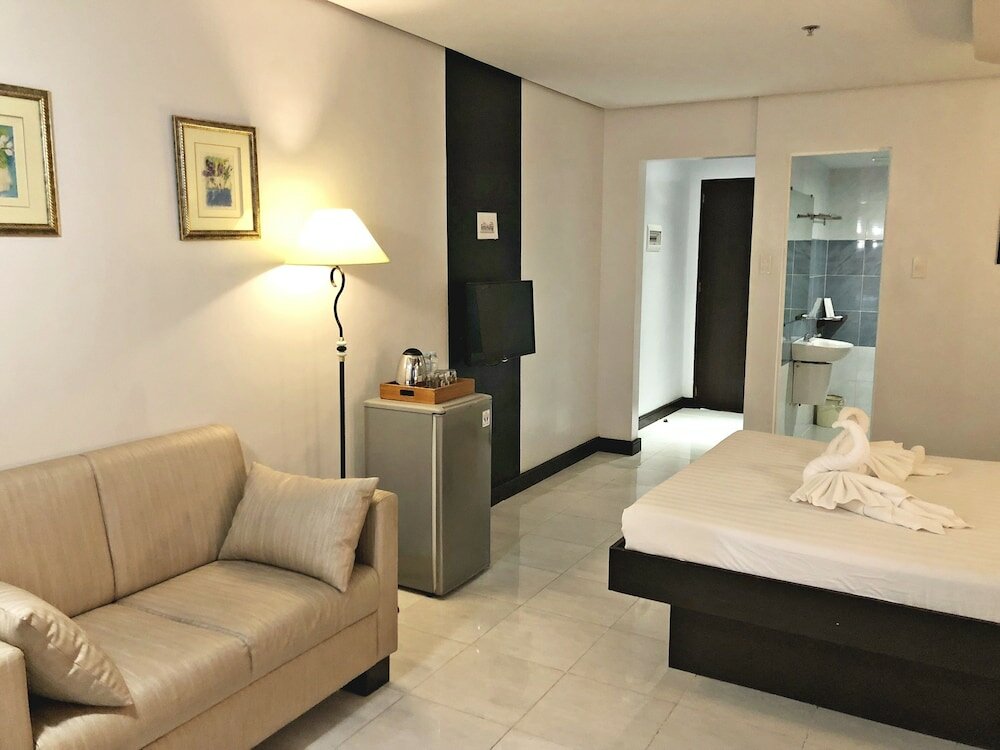 Фото Ninong's Hotel