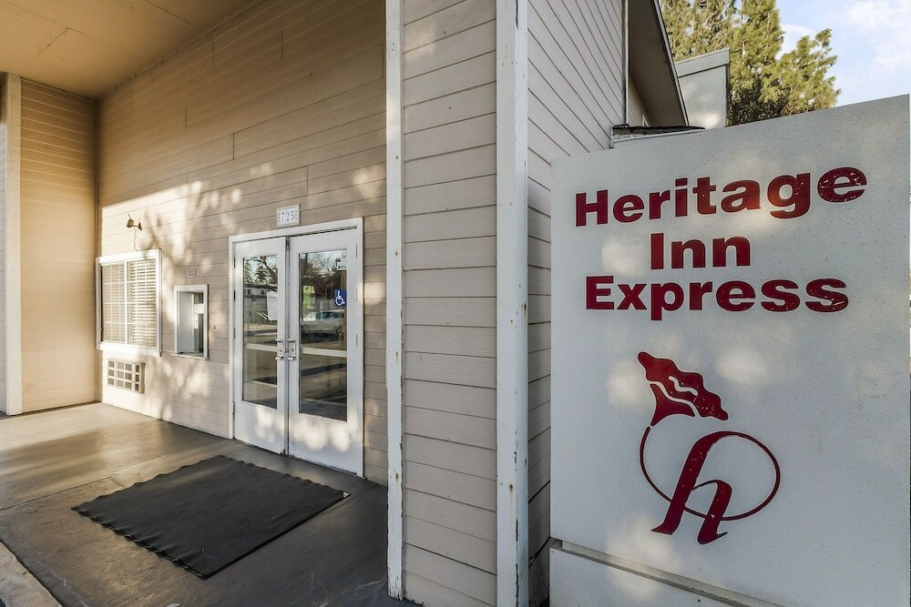 Фото Heritage Inn Express Chico
