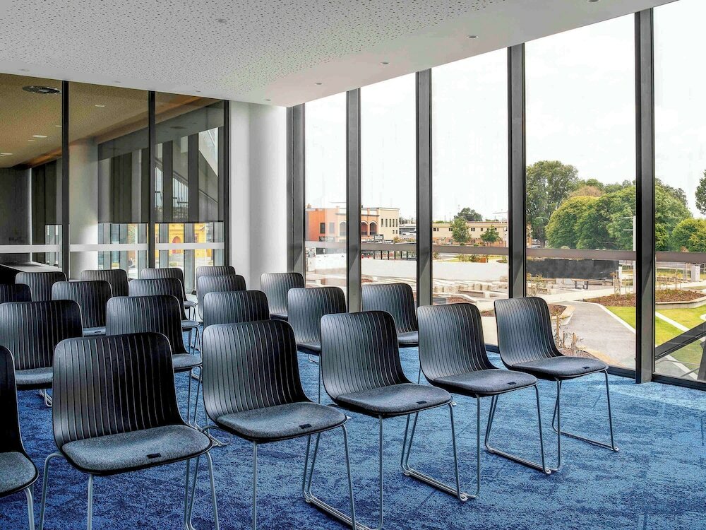 Фото Novotel Devonport