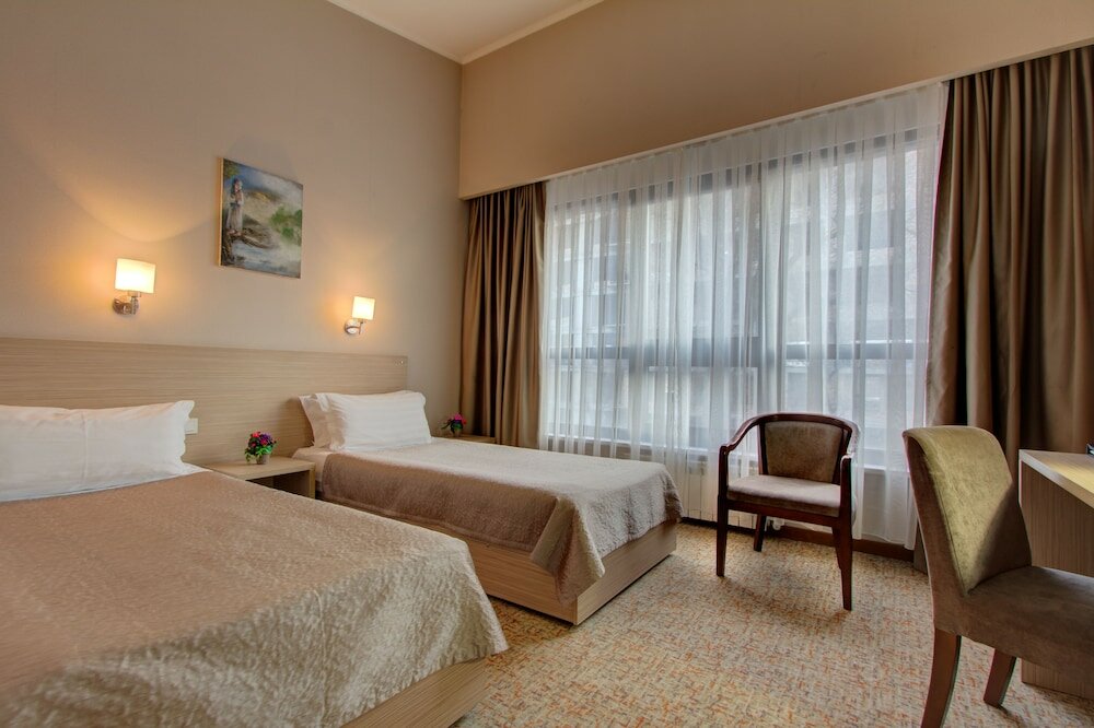 Фото Bishkek Boutique Hotel