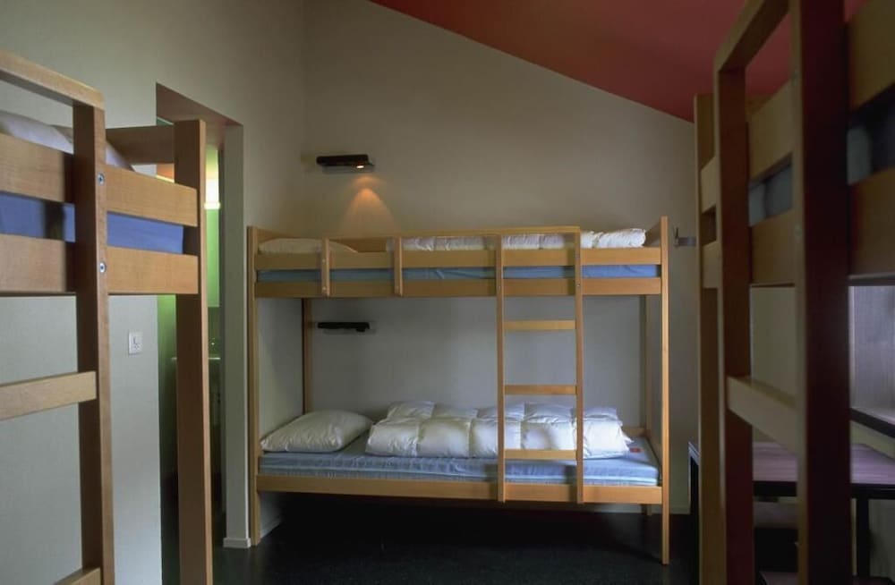 Фото Youth Hostel Zermatt