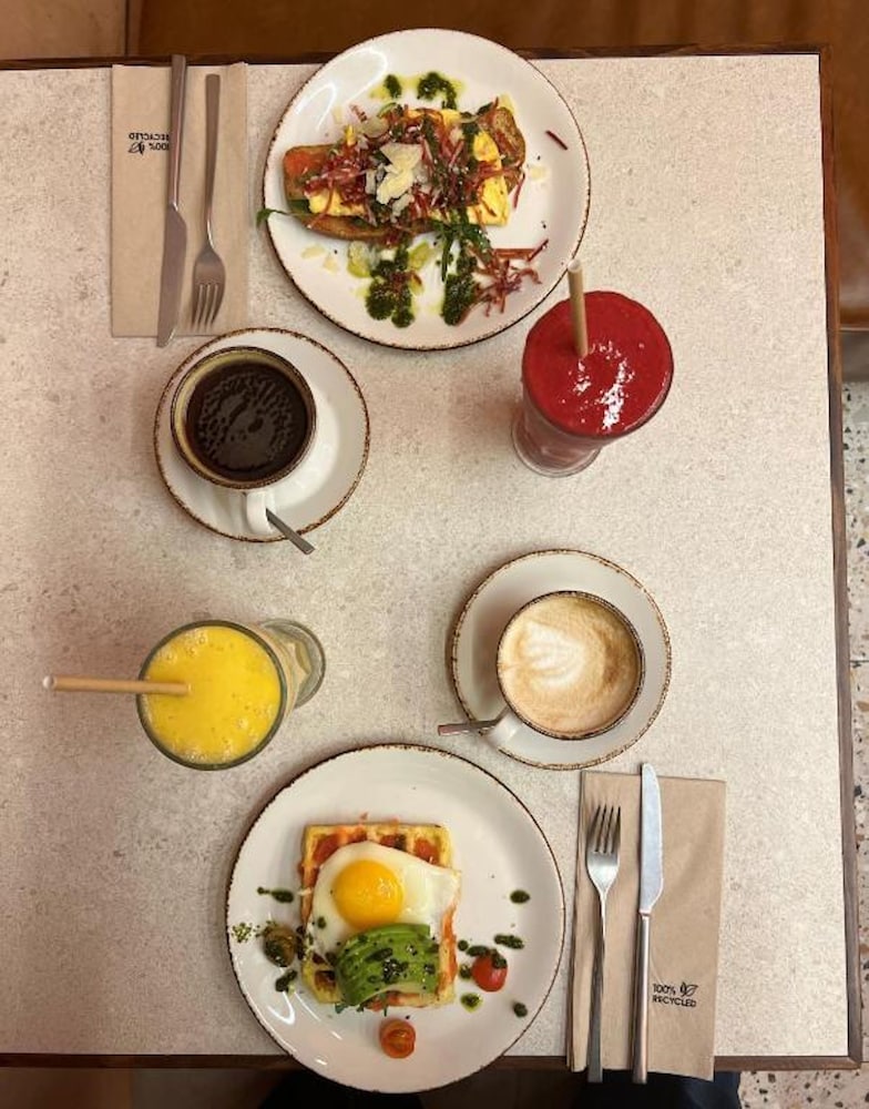 Фото Chic & Basic dot