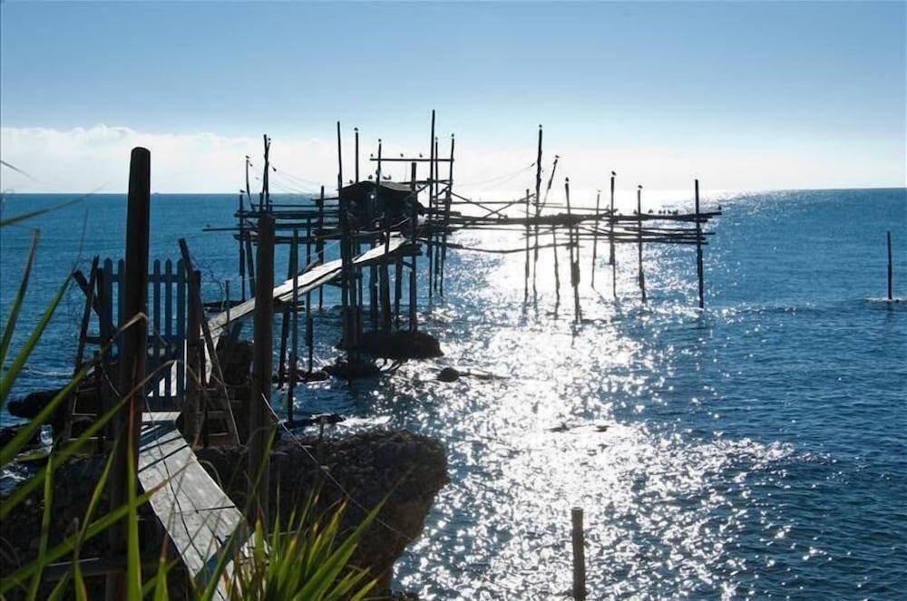 Фото Baia Delphis Resort