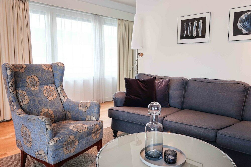 Фото Elite Hotel Marina Plaza