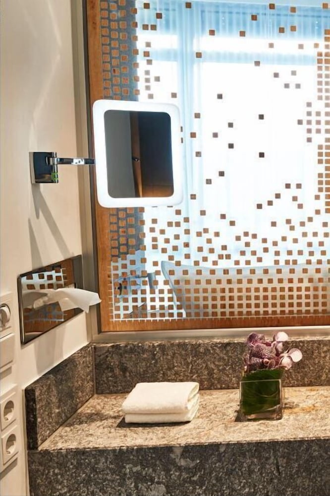 Фото Steigenberger Hotel München