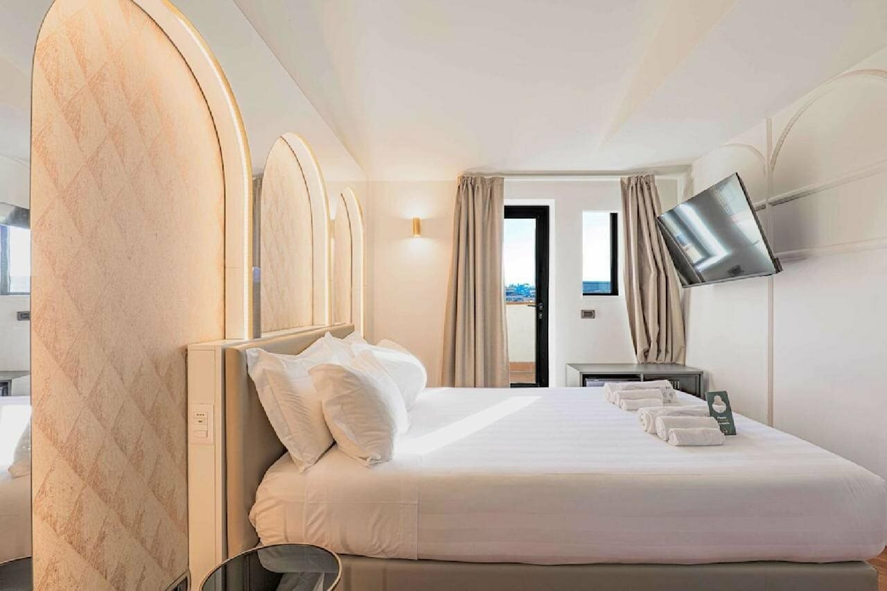 Фото Отель B&b Hotel Firenze Laurus al Duomo