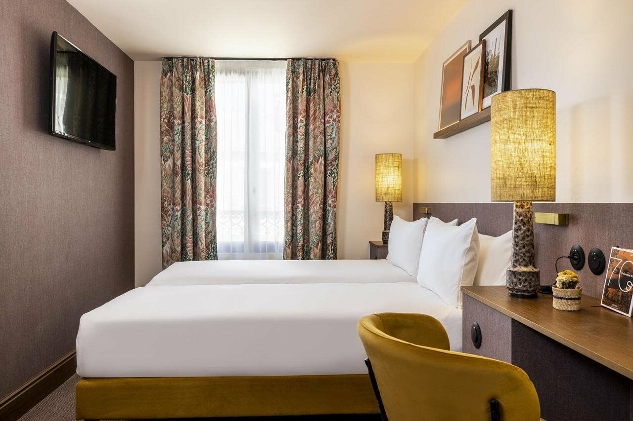 Фото отеля 2