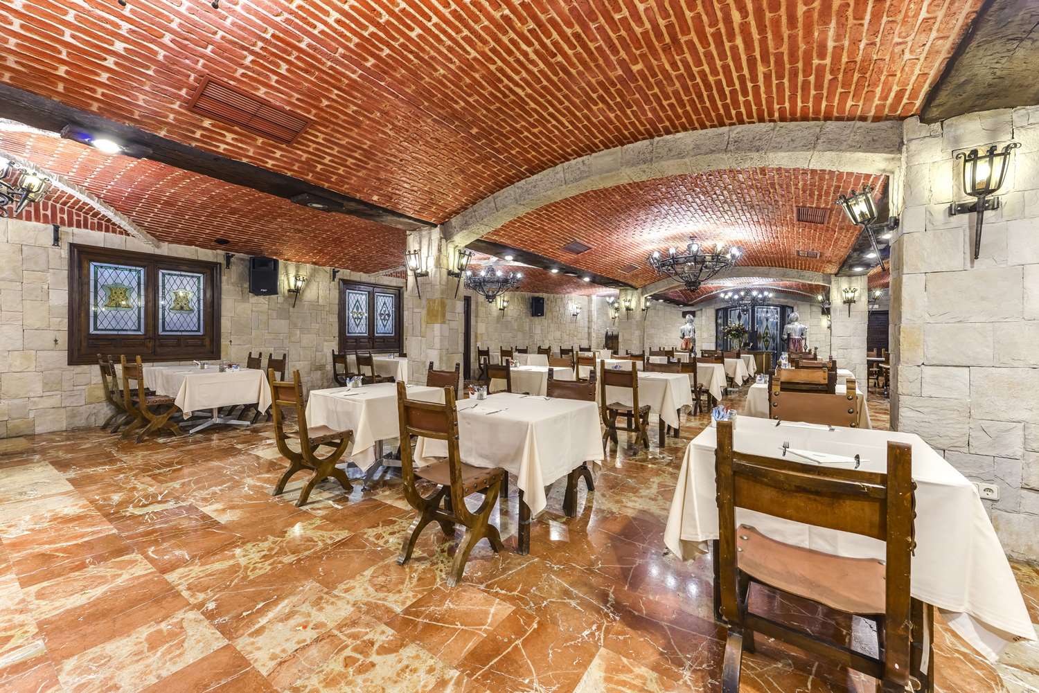 Фото Hotel Sercotel Alfonso VI